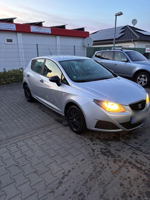Gebraucht Seat Ibiza ST Reference 69 PS (50 kW) 2010 Silber Kombi