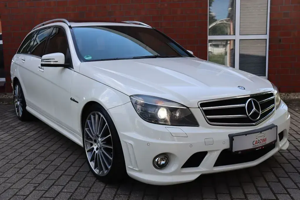 Gebraucht Mercedes C63 AMG AMG 457 PS (336 kW) 2009 Calcitweiss  unilack Kombi