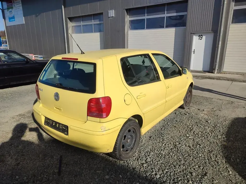 Gebraucht VW Polo Basis 75 PS (55 kW) 2000 Limousine