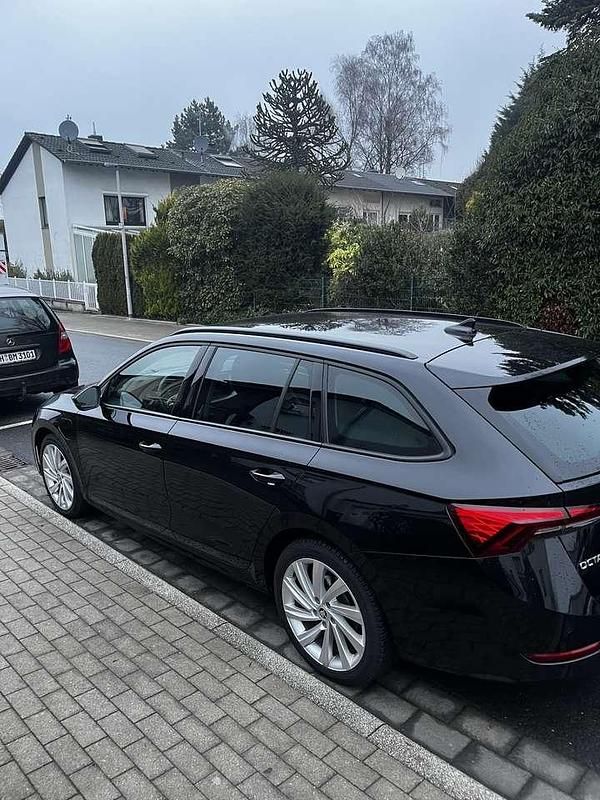 Gebraucht Skoda Octavia Style 150 PS (110 kW) 2022 Schwarz Kombi