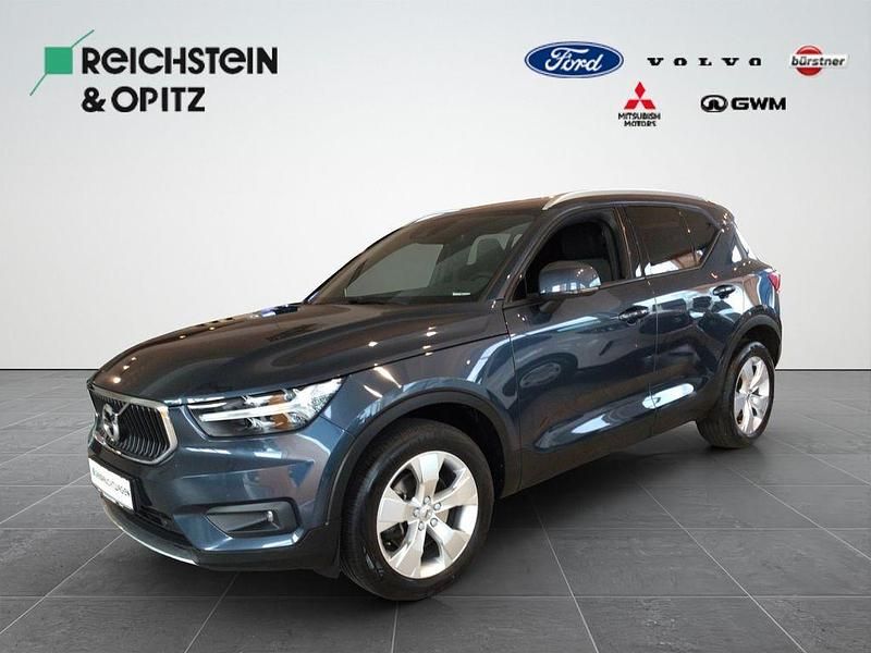 Blau Gebraucht 2020 Volvo XC40 Momentum SUV | 29.895 € (Fairer Preis) - Bild 1/4