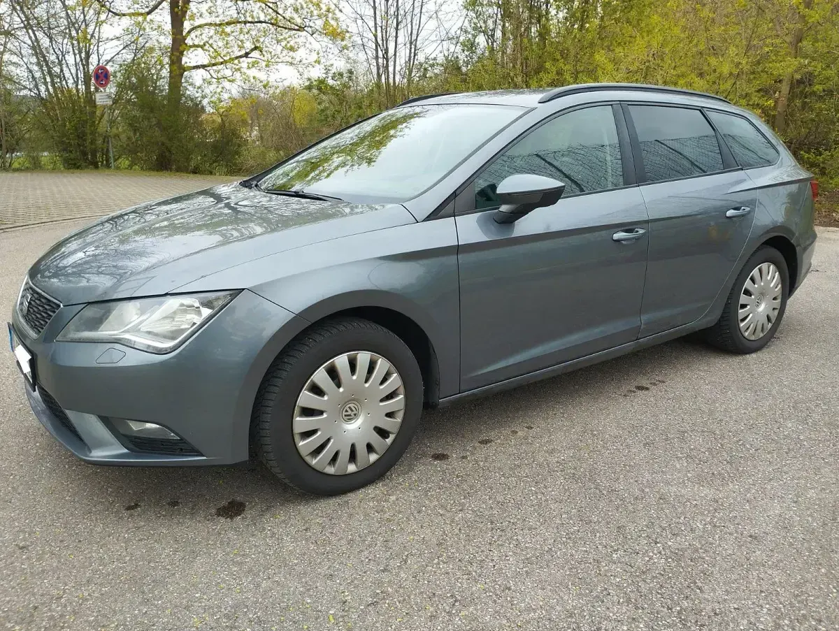 Gebraucht Seat Leon ST Style 105 PS (77 kW) 2014 Grau Kombi