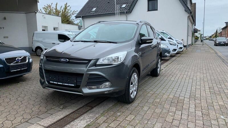 Grau Gebraucht 2014 Ford Kuga Trend SUV | 5.990 € (Superpreis) - Bild 1/4