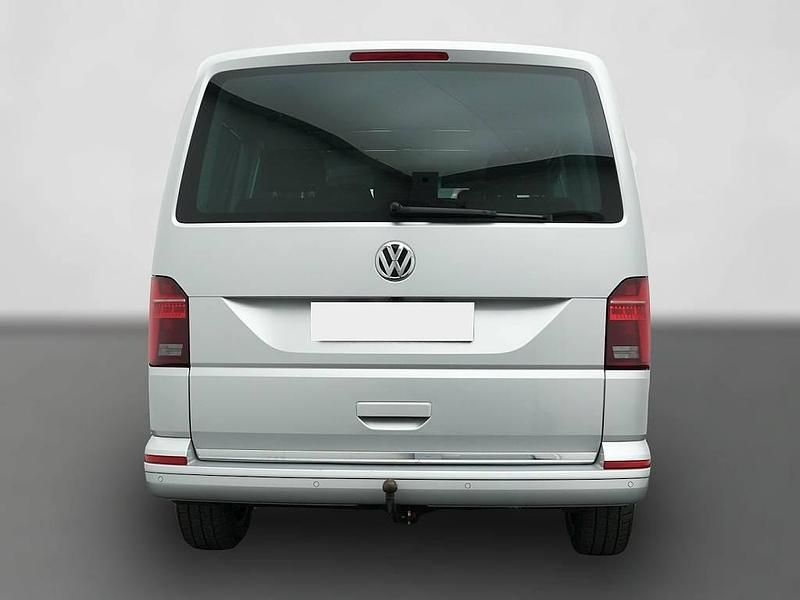 Gebraucht VW Multivan Comfortline 204 PS (150 kW) 2024 Silber Van