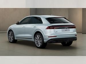 Gebraucht Audi Q8 286 PS (210 kW) 2025 Silber (satellitsilber) SUV