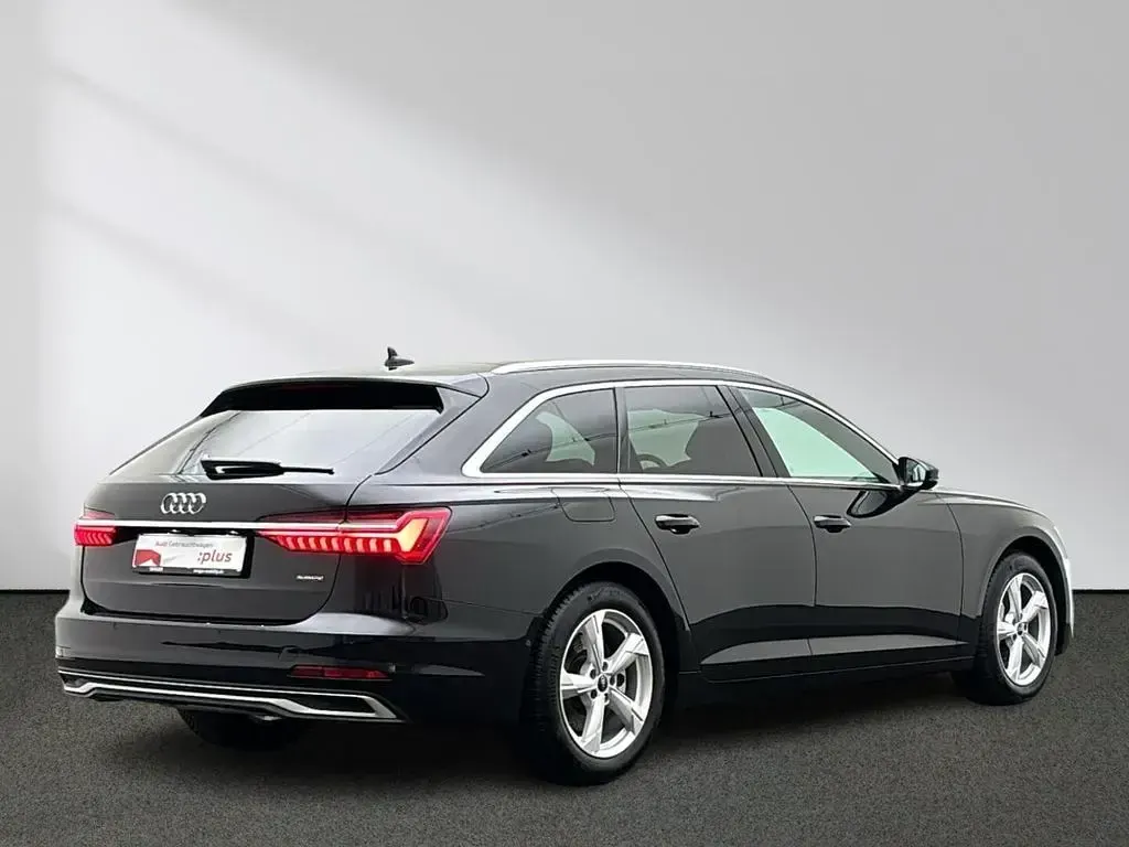 Second-hand Audi A6 Advanced Plus 265 CP (194 kW) 2025 Negru Break