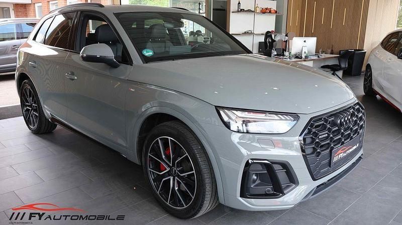 Grau Gebraucht 2022 Audi Q5 S-Line SUV | 43.200 € (Fairer Preis) - Bild 1/4