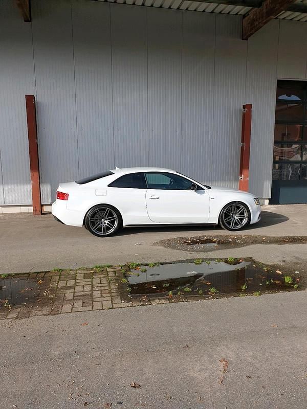 Gebraucht Audi A5 S-Line 170 PS (125 kW) 2013 Weiß Coupé