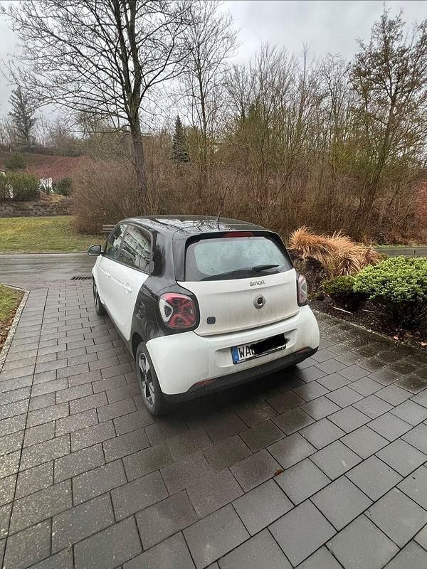 Gebraucht Smart ForFour Electric Drive 60 kW (82 PS) 2021 Weiß Kleinwagen