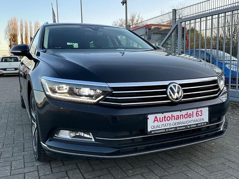 Gebraucht VW Passat Highline 150 PS (110 kW) 2019 Schwarz Kombi