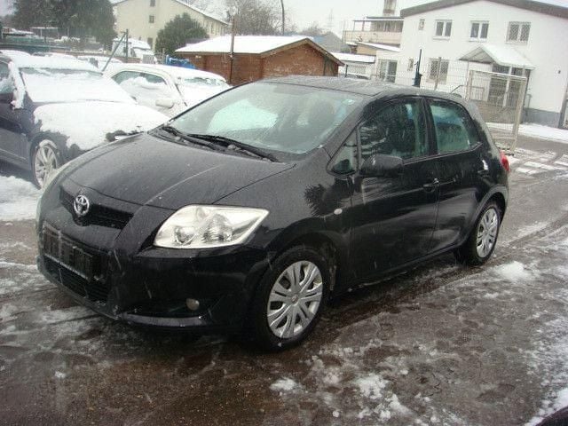 Gebraucht Toyota Auris Luna 97 PS (71 kW) 2008 Schwarz Kleinwagen