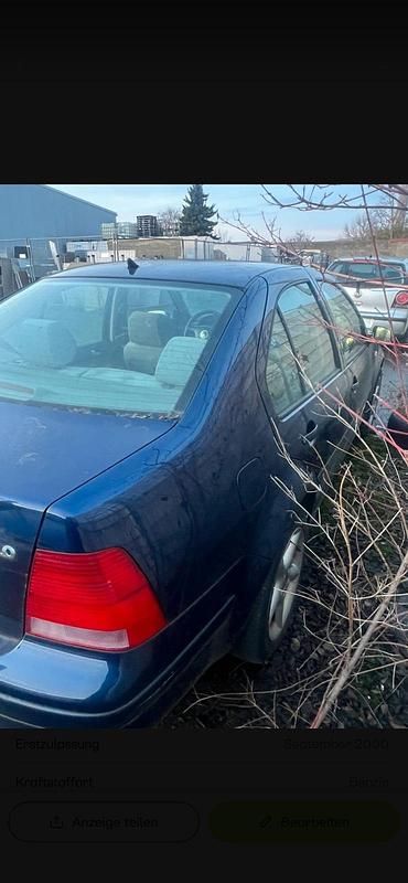 Gebraucht VW Bora 115 PS (84 kW) 2000 Blau Limousine