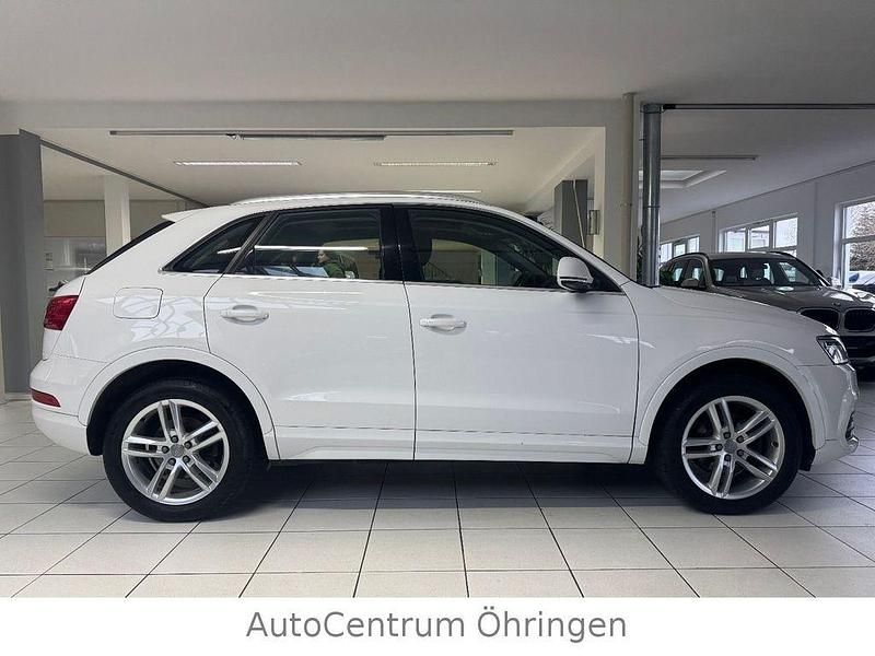 Gebraucht Audi Q3 Sport 150 PS (110 kW) 2016 Weiß SUV