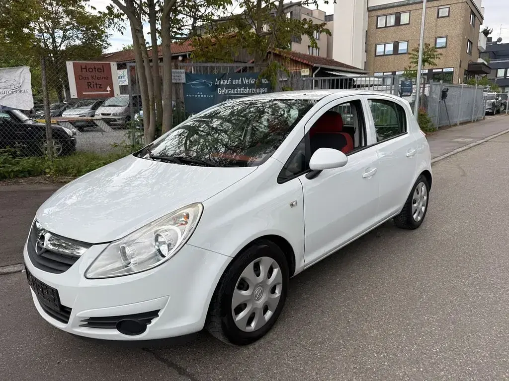 Gebraucht Opel Corsa Edition 75 PS (55 kW) 2009 Weiß Kleinwagen