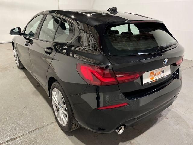 Gebraucht BMW 120 Advantage 190 PS (139 kW) 2023 Schwarz Kleinwagen
