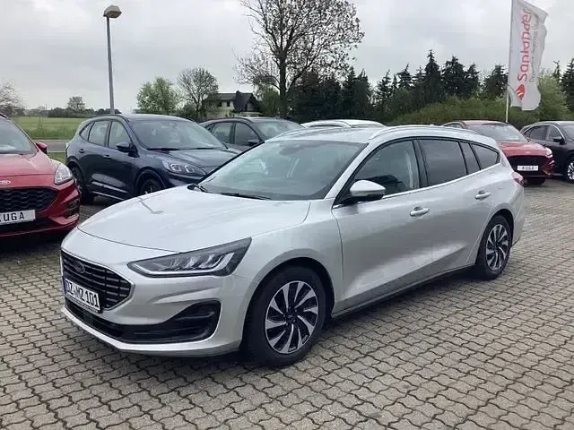 Gebraucht Ford Focus Titanium X 116 PS (85 kW) 2024 Silber Limousine