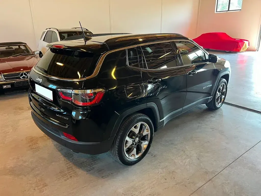 Gebraucht Jeep Compass Limited 170 PS (125 kW) 2017 Schwarz SUV