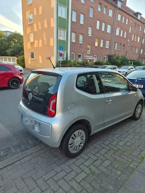 Gebraucht VW up! take up! 68 PS (50 kW) 2015 Grau Kleinwagen