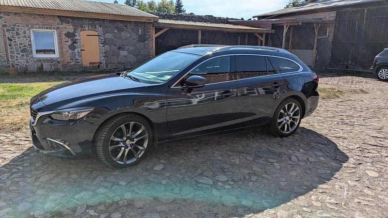 Second-hand Mazda 6 175 CP (128 kW) 2016 Albastru Break
