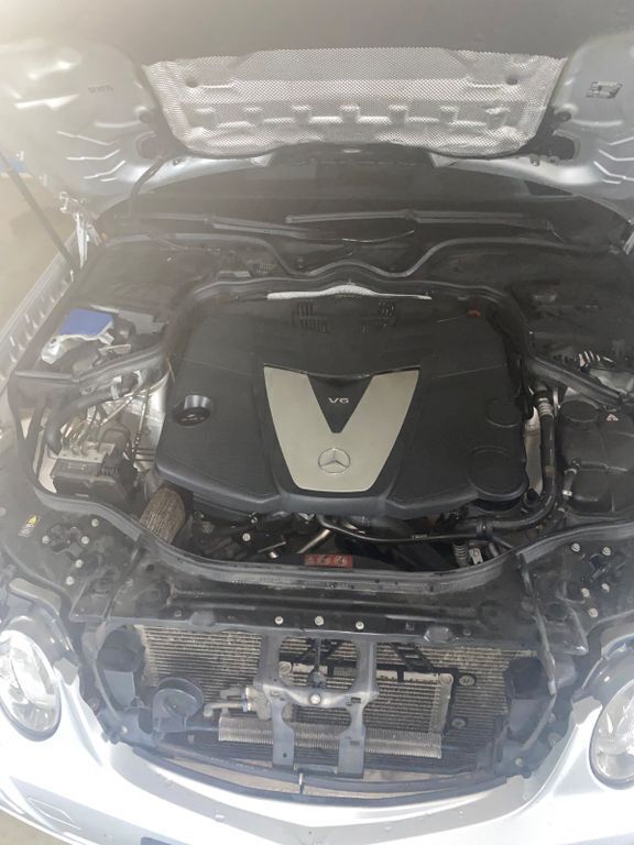 Gebraucht Mercedes E320 Avantgarde 224 PS (164 kW) 2008 Schwarz Kombi