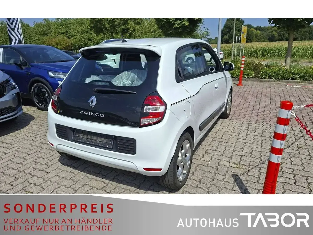 Gebraucht Renault Twingo 90 PS (66 kW) 2016 Unbekannt Kleinwagen