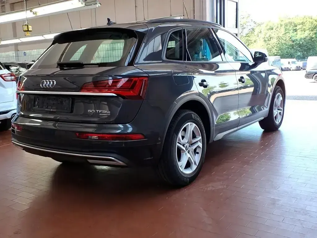 Gebraucht Audi Q5 265 PS (194 kW) 2023 Manhattangrau metallic SUV