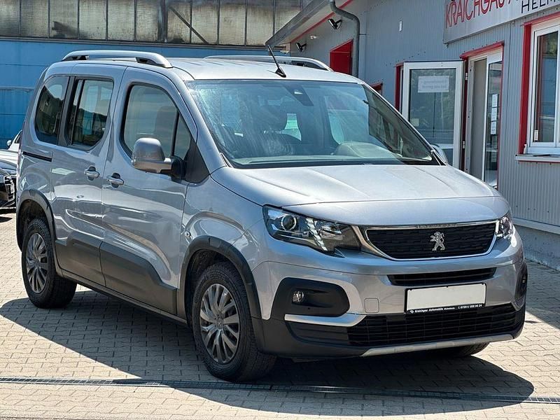 Gebraucht Peugeot Rifter 131 PS (96 kW) 2020 Grau Van / Kleinbus