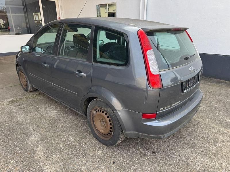 Gebraucht Ford C-MAX Ghia 145 PS (106 kW) 2004 Van / Kleinbus