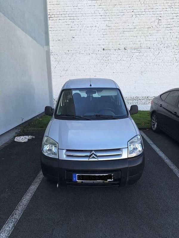 Grau Gebraucht 2005 Citroën Berlingo Advance Kombi | 2.500 € (Fairer Preis) - Bild 1/4