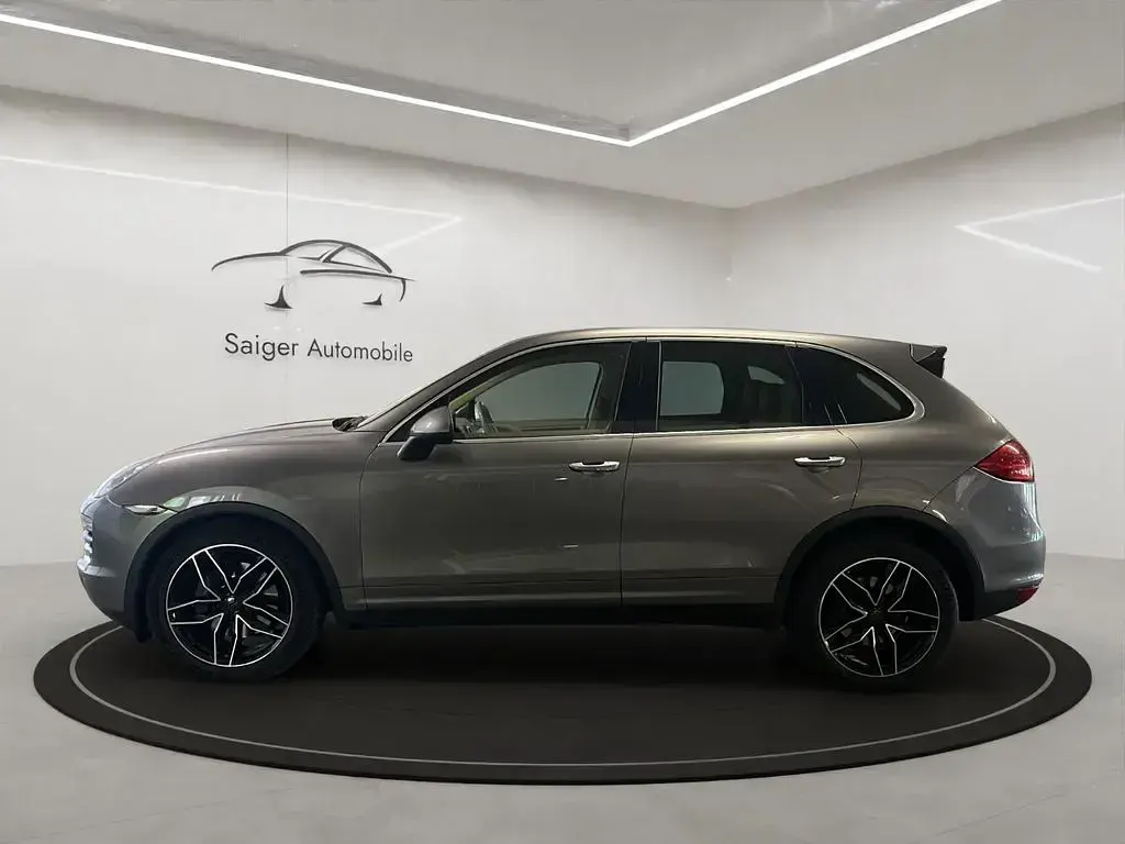 Używany Porsche Cayenne 245 KM (180 kW) 2011 Szary SUV