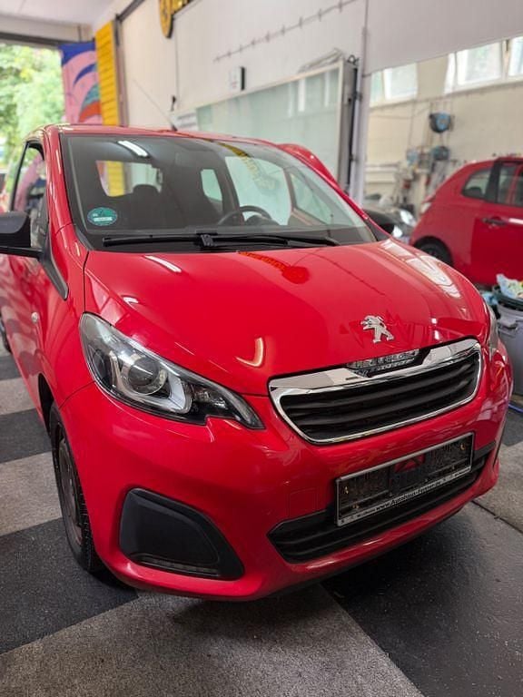 Rot Gebraucht 2015 Peugeot 108 Access Kleinwagen | 6.000 € (Guter Preis) - Bild 1/4