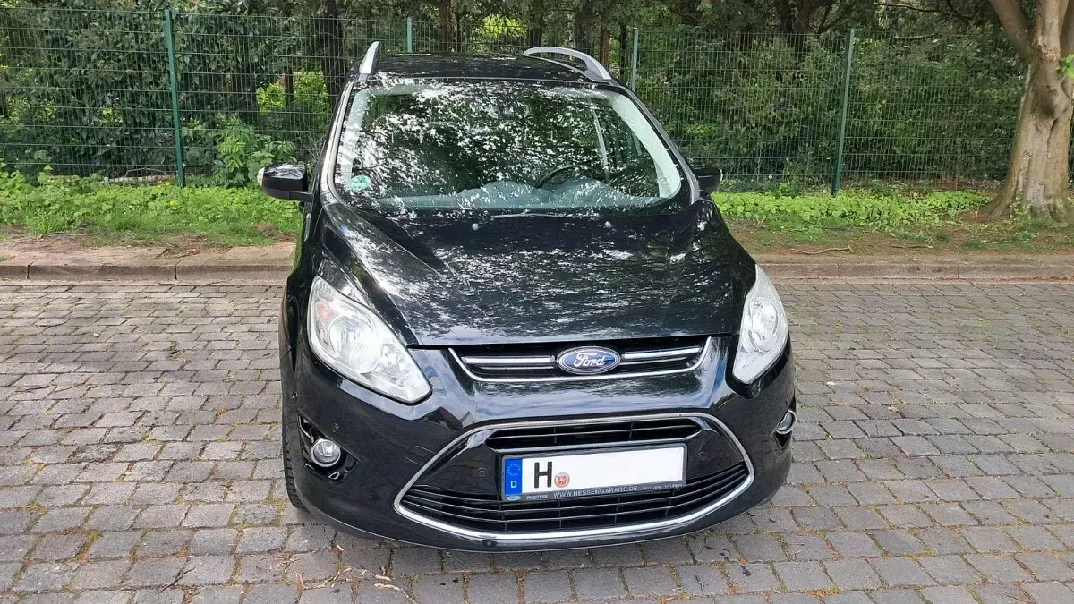 Używany Ford Grand C-Max Titanium 150 KM (110 kW) 2013 Czarny Minivan
