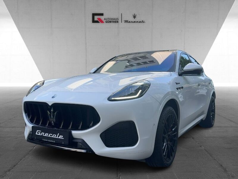 Weiß Gebraucht 2024 Maserati Grecale SUV | 82.690 € (Etwas zu teuer) - Bild 1/4