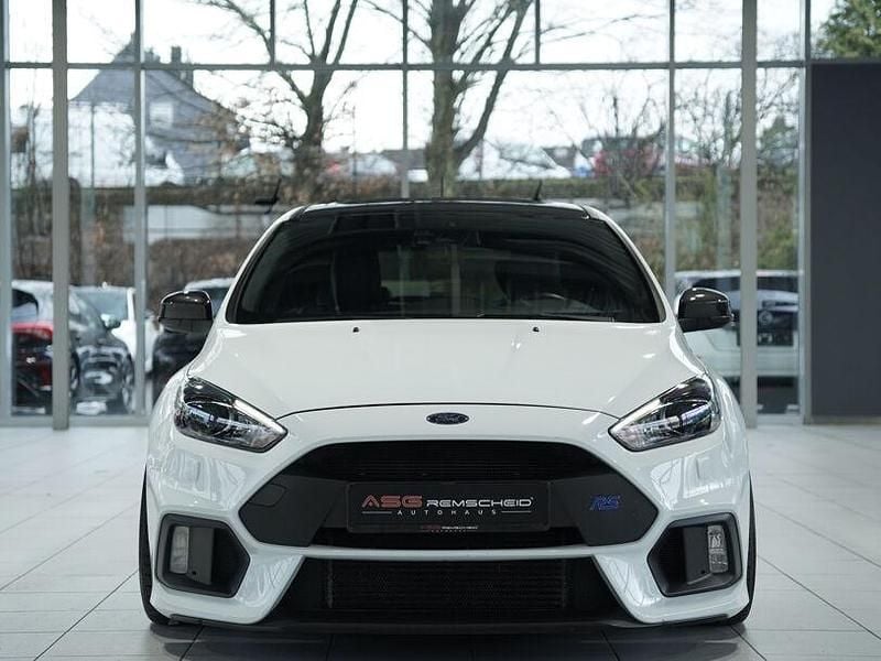 Second-hand Ford Focus RS 350 CP (257 kW) 2017 Alb Berlinǎ
