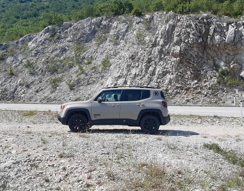 Gebraucht Jeep Renegade 2017 Beige SUV