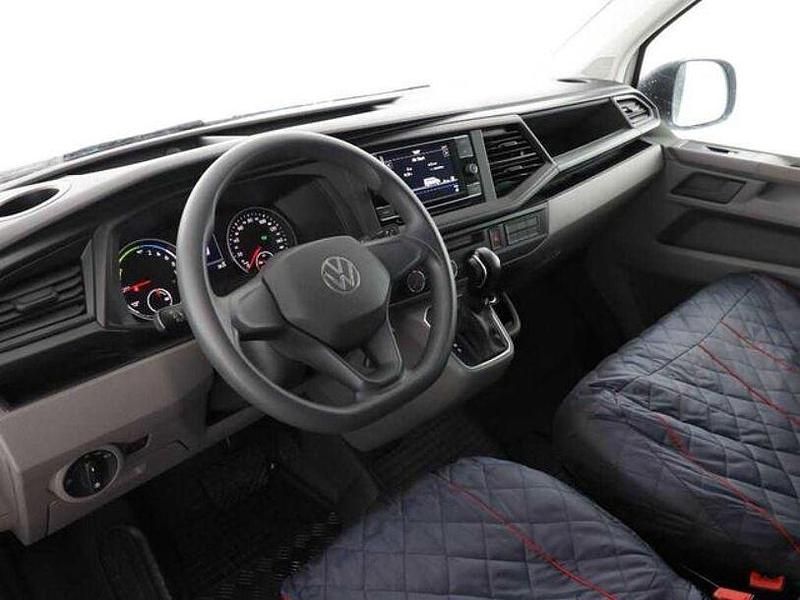 Gebraucht VW T6.1 83 kW (113 PS) 2022 Candyweiß Van