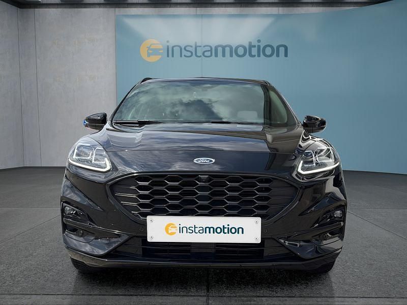Gebraucht Ford Kuga ST-Line 150 PS (110 kW) 2023 Schwarz SUV