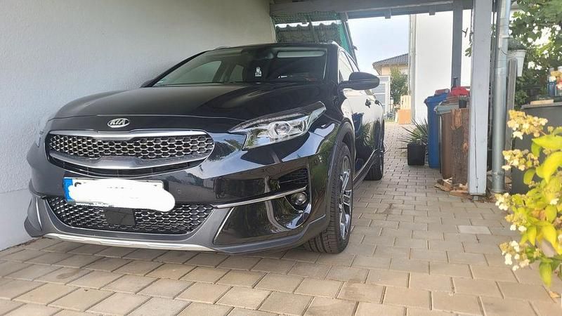 Schwarz Gebraucht 2020 Kia XCeed Platinum SUV | 20.400 € (Teuer) - Bild 1/3