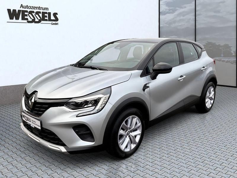 Silber Gebraucht 2023 Renault Captur Evolution SUV | 20.990 € (Fairer Preis) - Bild 1/4