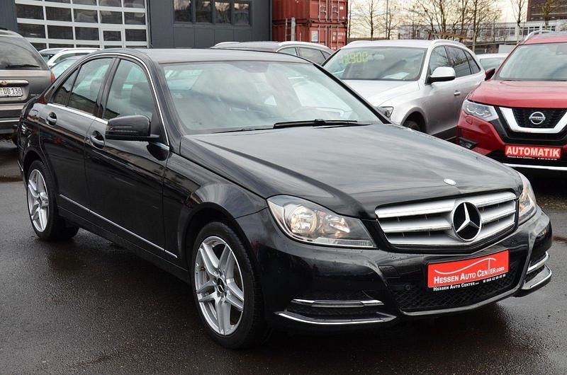 Gebraucht Mercedes C180 156 PS (114 kW) 2013 Schwarz Limousine