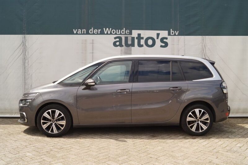 Grau Gebraucht 2019 Citroën Grand C4 Picasso PureTech Van / Kleinbus | 8.181 € (Etwas zu teuer) - Bild 1/4