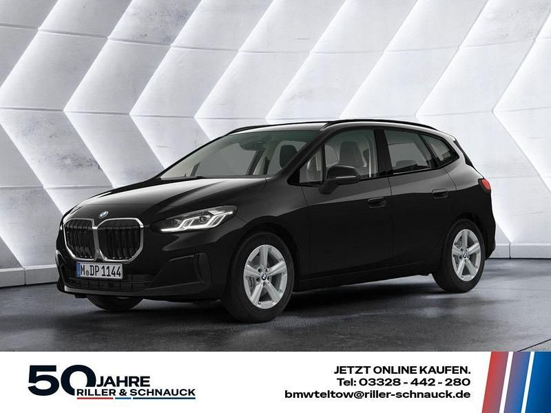 Neu BMW 218 Active Tourer Performance 136 PS (100 kW) 2025 Schwarz Van / Kleinbus