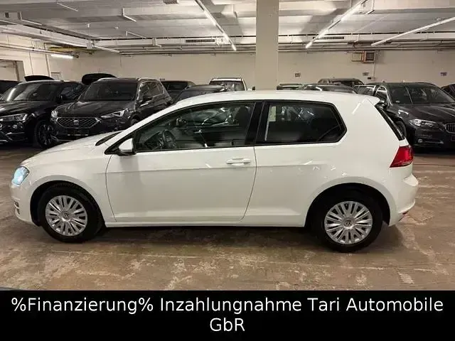 Gebraucht VW Golf VII Trendline 86 PS (63 kW) 2013 Weiß Limousine