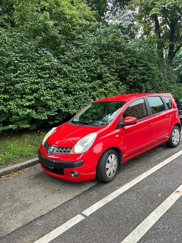 Rot Gebraucht 2006 Nissan Note Van / Kleinbus | 1.600 € (Superpreis) - Bild 1/4