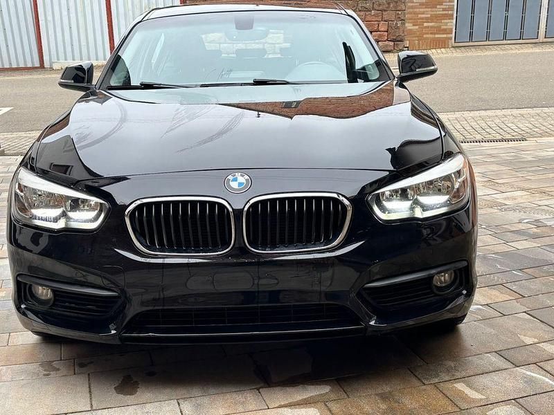 Gebraucht BMW 116 Advantage 116 PS (85 kW) 2018 Schwarz Kleinwagen