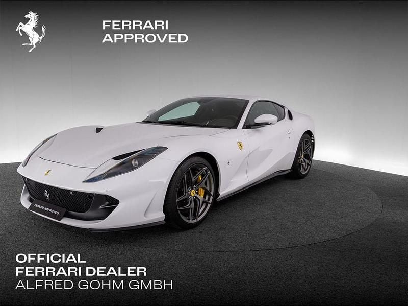 Gebraucht Ferrari 812 795 PS (584 kW) 2020 Bianco cervino Coupé