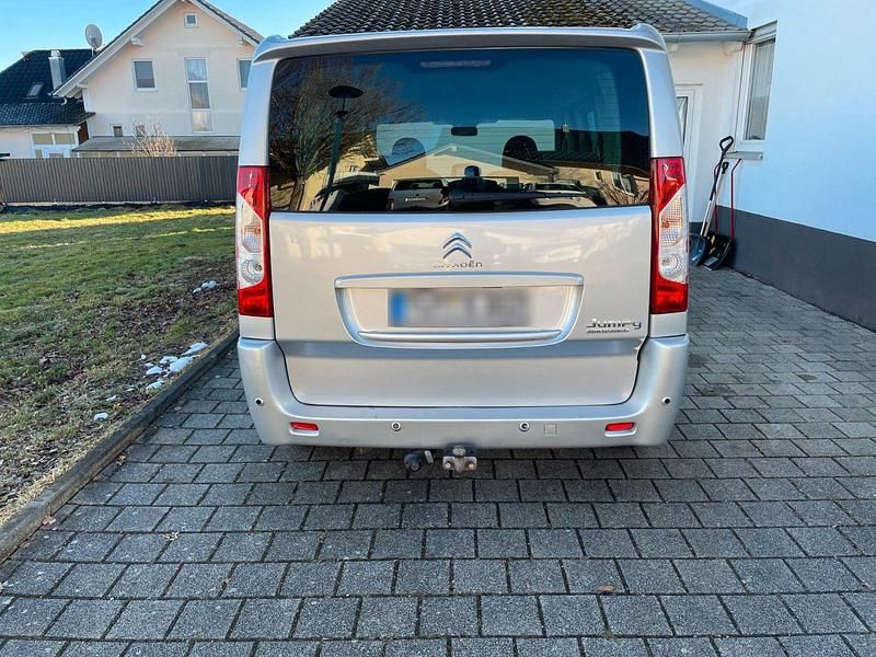 Gebraucht Citroën Jumpy 163 PS (119 kW) 2014 Silber Van / Kleinbus