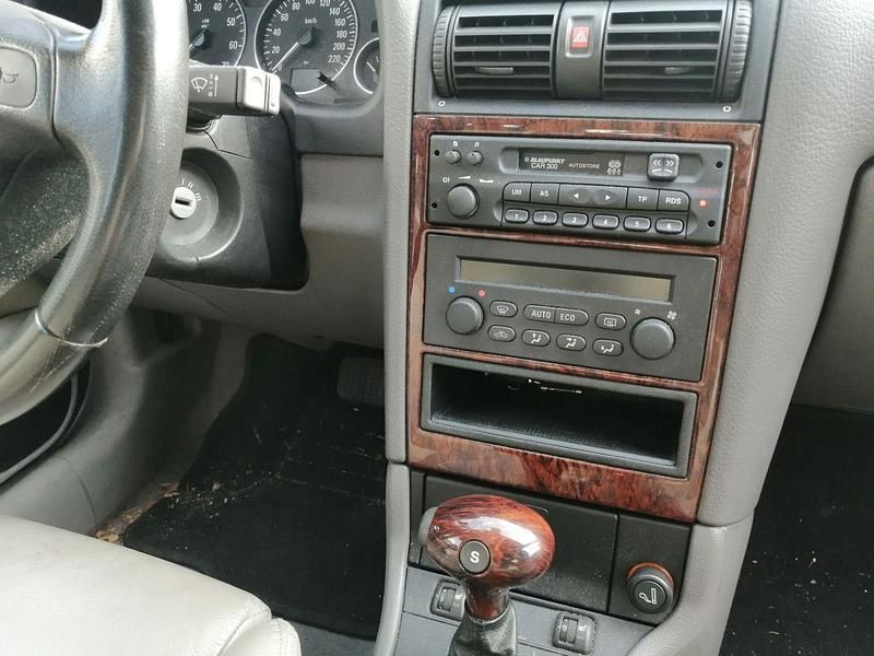 Gebraucht Opel Astra Comfort 147 PS (108 kW) 2003 Silber Kombi