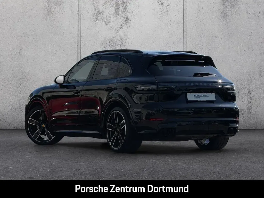 Gebraucht Porsche Cayenne Platinum Edition 462 PS (339 kW) 2023 Schwarz SUV