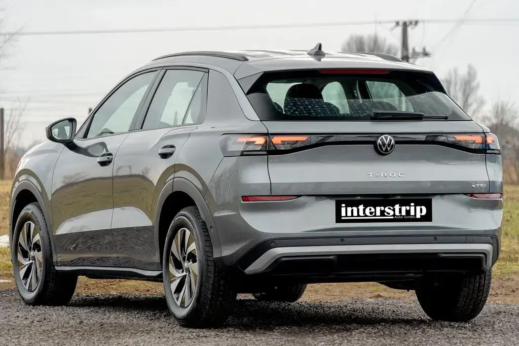 Gebraucht VW T-Roc Life 116 PS (85 kW) 2026 Silber SUV